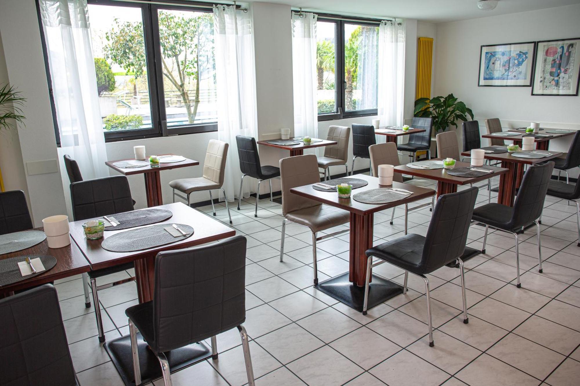 Hotel Nessi โลการ์โน ภายนอก รูปภาพ