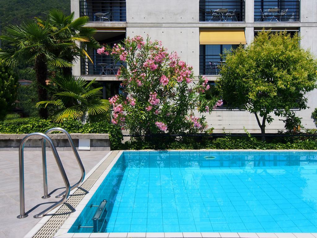 Hotel Nessi โลการ์โน ภายนอก รูปภาพ