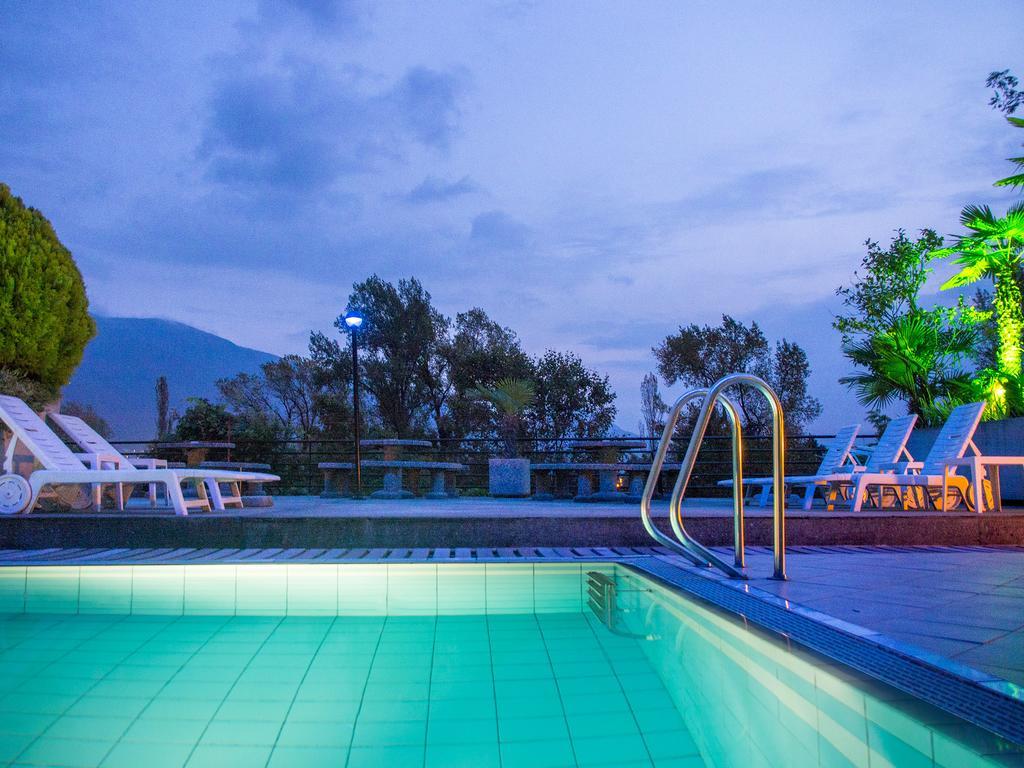 Hotel Nessi โลการ์โน ภายนอก รูปภาพ